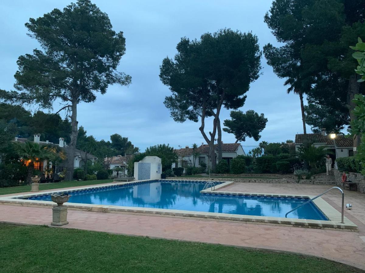 Bungalow Marquerite Moraira, 5 Minutes From Beach Teulada Kültér fotó