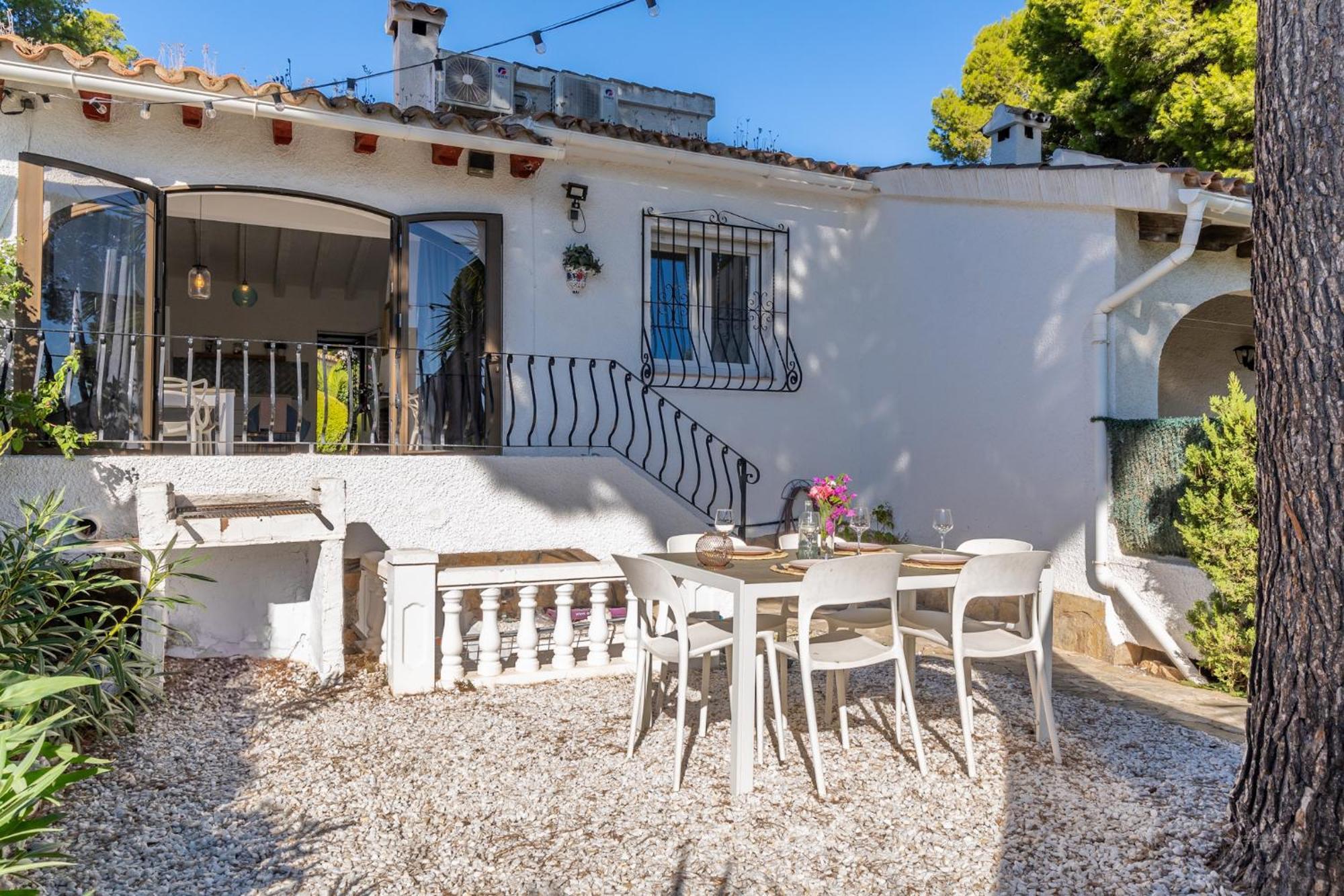 Bungalow Marquerite Moraira, 5 Minutes From Beach Teulada Kültér fotó